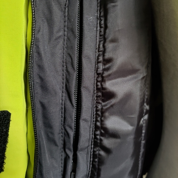 Ski Jacket - Picture 8 of 13